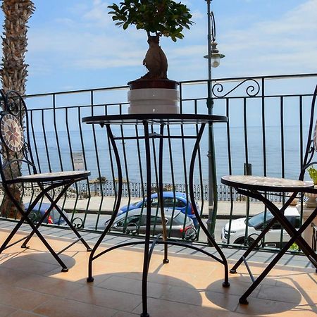 Appartement Sun Sea House Taormina à Giardini-Naxos Extérieur photo